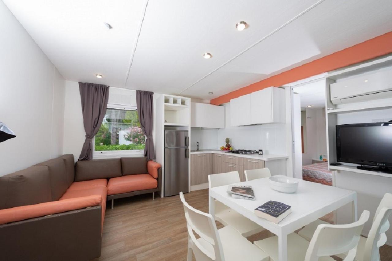 Camping Village Pino Mare Линьяно-Саббьядоро Экстерьер фото